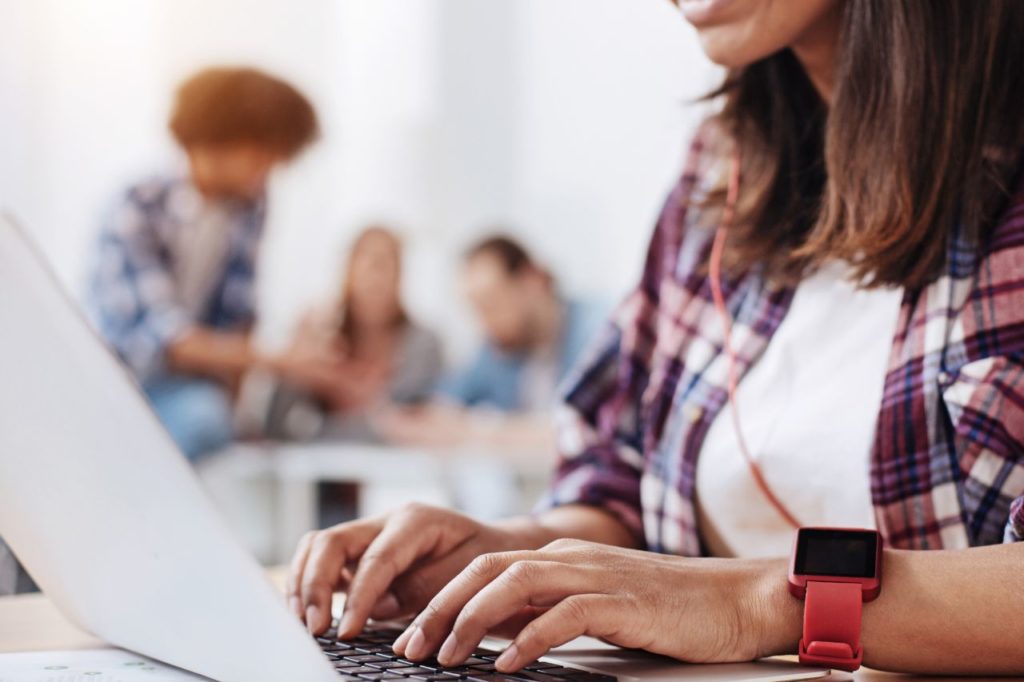 Comment déterminer une problématique dans un TFE ?