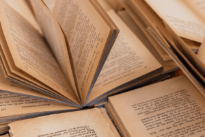 Comment trouver votre thème de mémoire ? 10 exemples de sujets de mémoire intéressants et valorisants !