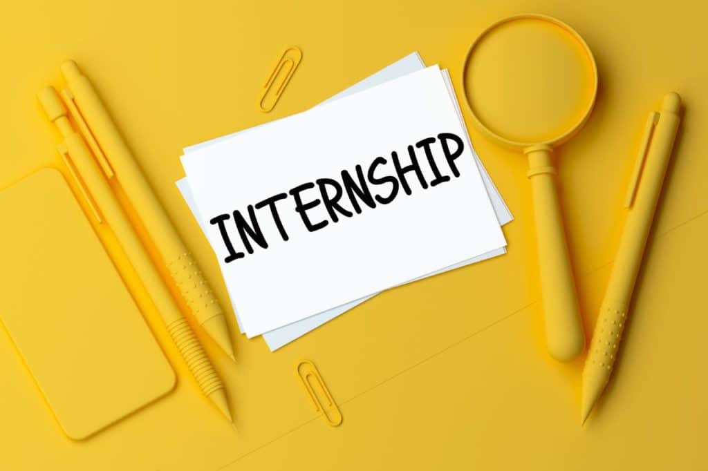 Comment rédiger l’introduction d’un rapport de stage ?