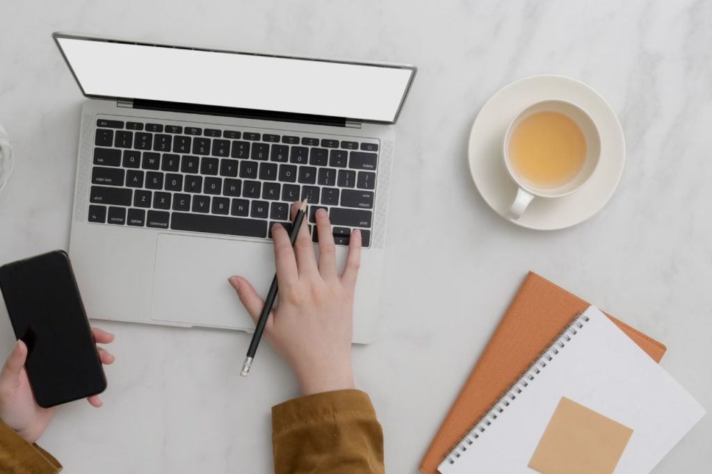 Un plan à orientation managériale pour les mémoires professionnels